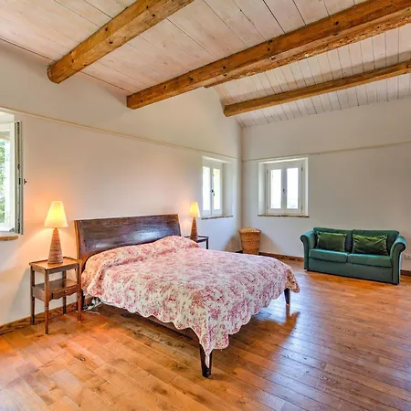 Near Senigallia Casa Albonetti