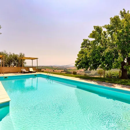 Near Senigallia 펜션